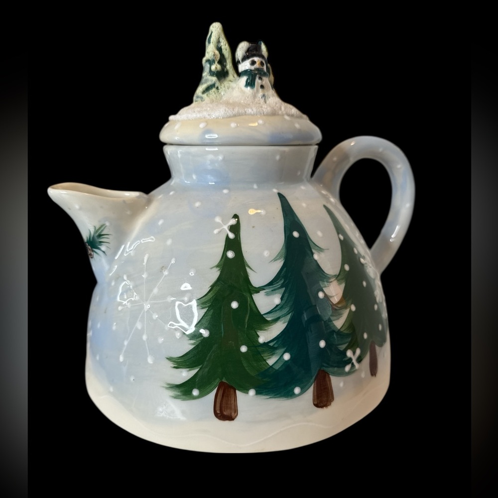 Handcrafted 2000 Expressly Yours Ceramic Teapot w/Lid. (R 5 110125)